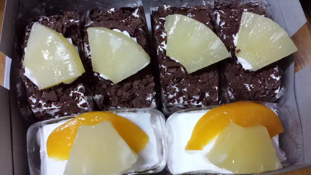 外表比較平凡,但中間好多cream