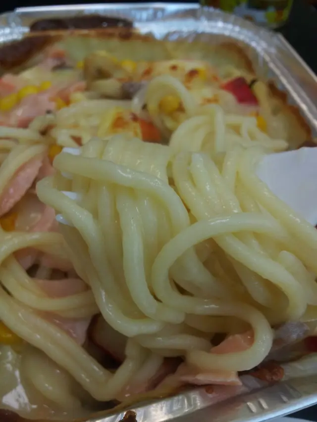 這款意粉也很好,但味道不如「紅醬」意粉的難忘。