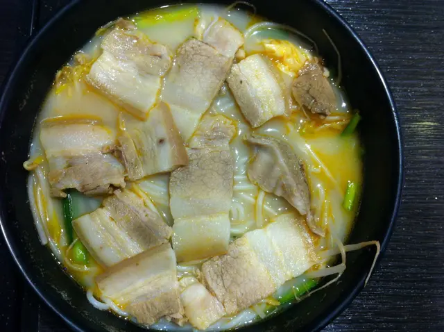 腩肉+麻辣3小湯底