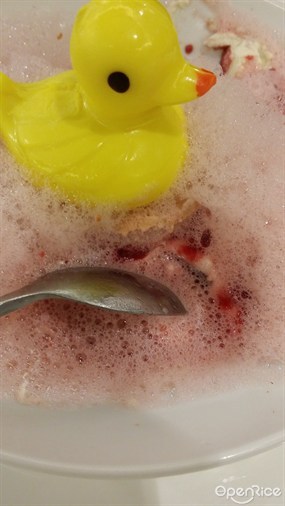 raspberry bathing duck (hm choco. duck, raspberry foam &amp; jelly, lady finger, mascarpone cheese) - black n white in Tai Kok Tsui 