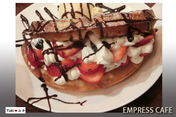 雜莓窩夫三文治