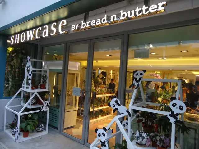 Showcase by Bread n Butter