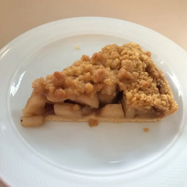 Homemade Apple Crumble