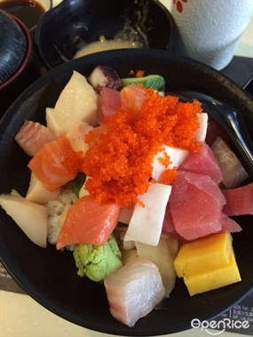 2號餐 - 什錦魚生飯 - $88 - 灣仔的浦和日本料理