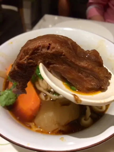 紅燒牛肉麵 ($60)