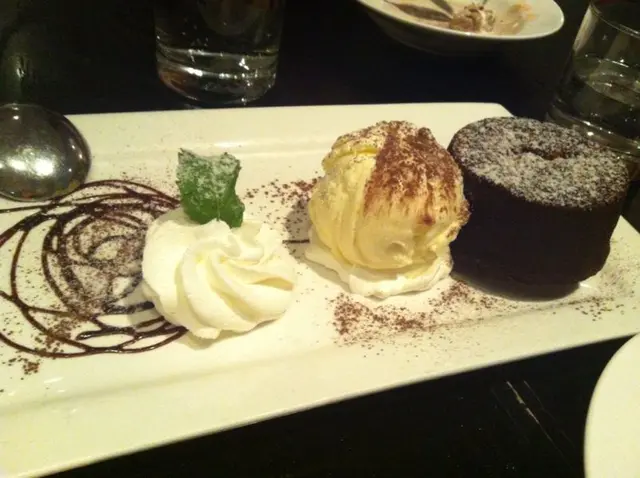 朱古力心太軟配雲利拿雪糕