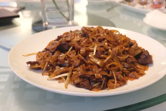 乾炒澳洲和牛河