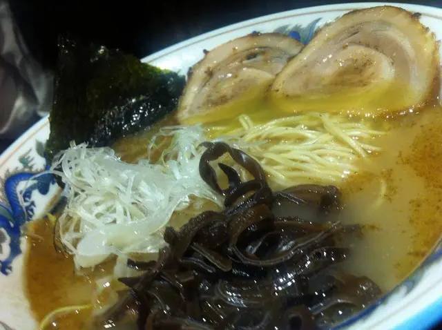 豚雞骨魚介拉麵