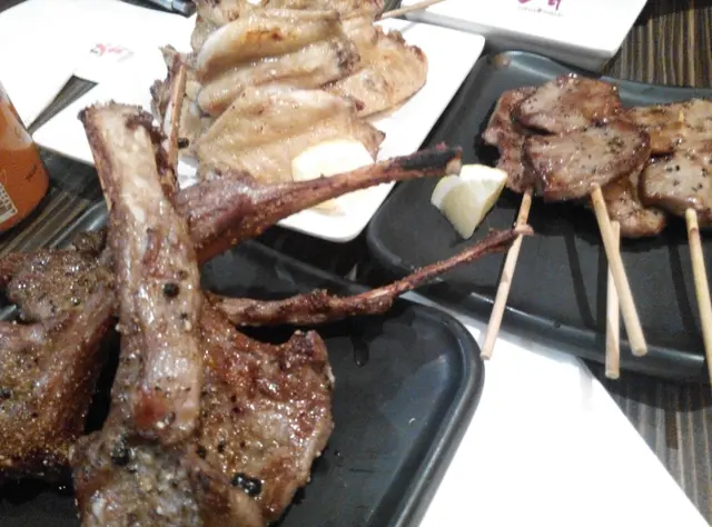 羊架、雞翼、牛舌