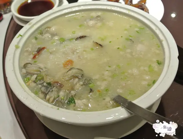 潮州蠔仔肉碎粥