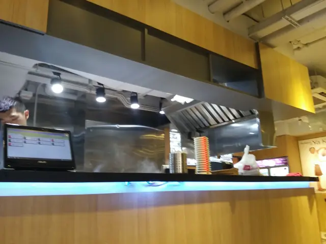 萬能的工作人員