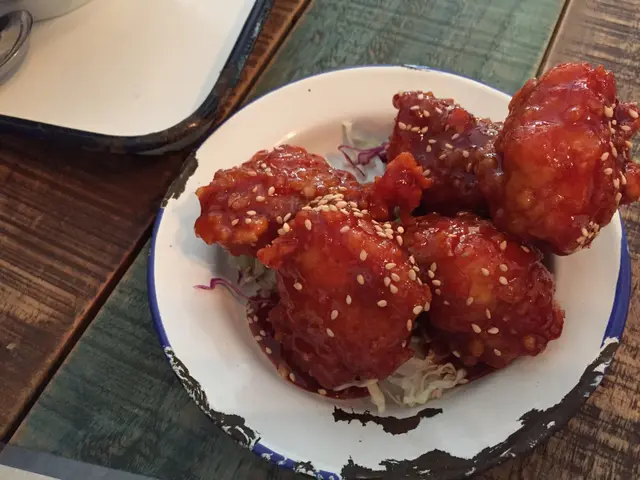 有啲硬, 但四十蚊仲想點?