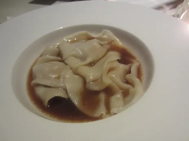 鵝肝意大利雲吞配肉骨茶