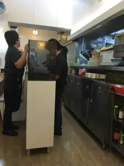 姐姐們