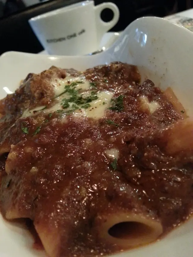 肉醬舖滿