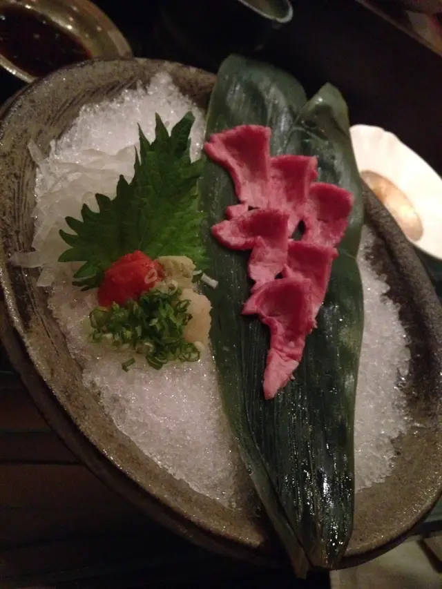 最愛！和牛刺身，入口即溶！