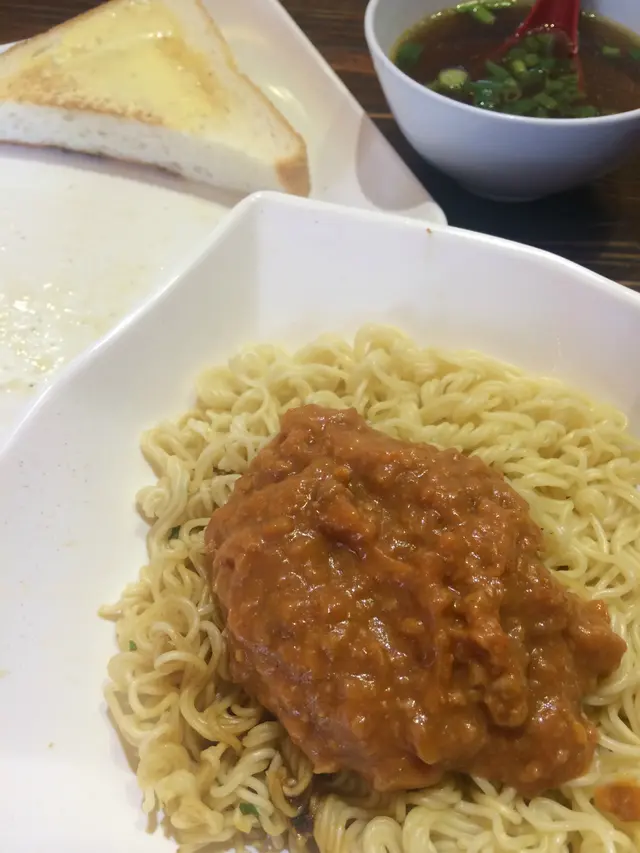 酸辣炸醬出前一丁