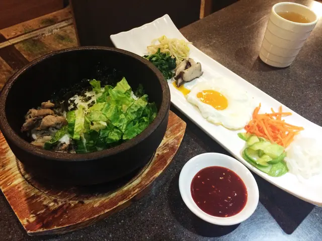 （$100） [評分:8/10］