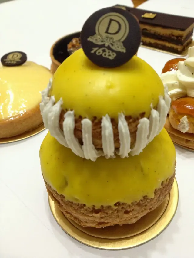 Religieuse Exotique