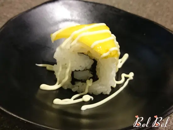 芒果三文魚壽司