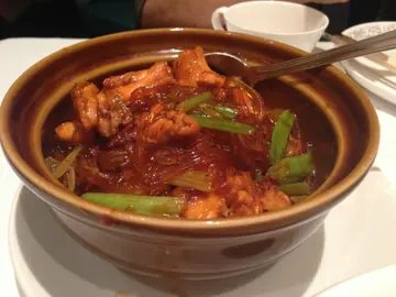 牛肝菌粉条煮土鸡