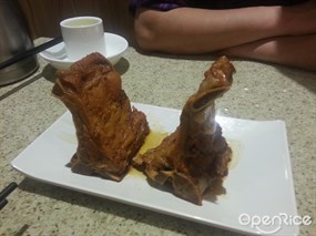 醬骨架，豬來的
要用手套拎嚟食 - 福田中心區的九毛九山西面館