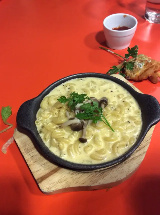 芝士蘑菇焗通粉