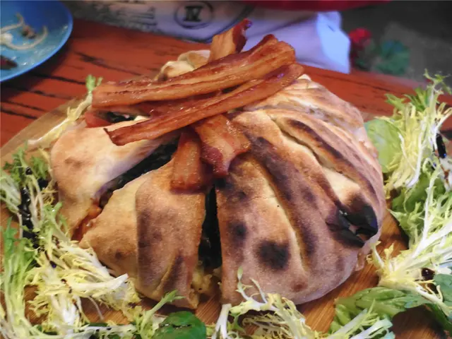 哇，終於見到實物啦！果真沒有令我失望～！  這個有點像蒙古帳篷的東東真利害～！