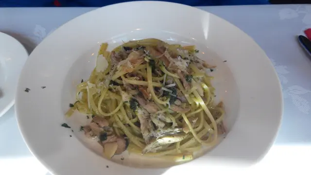 煙雞及意大利香草扁意粉