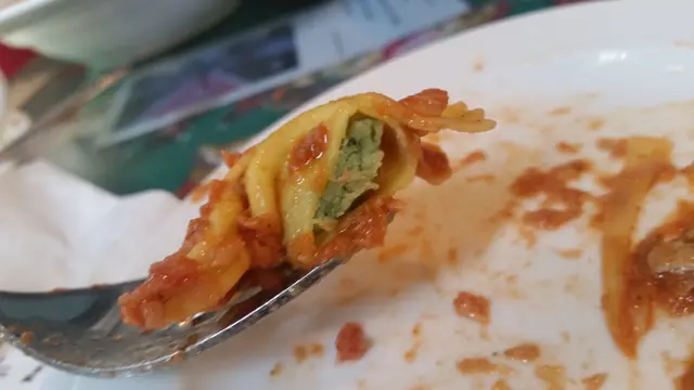 入面應該係波菜混芝士