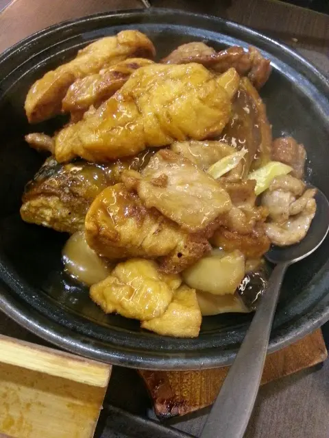 魚雲膠質豐富,豆腐吸汁後惹味香口