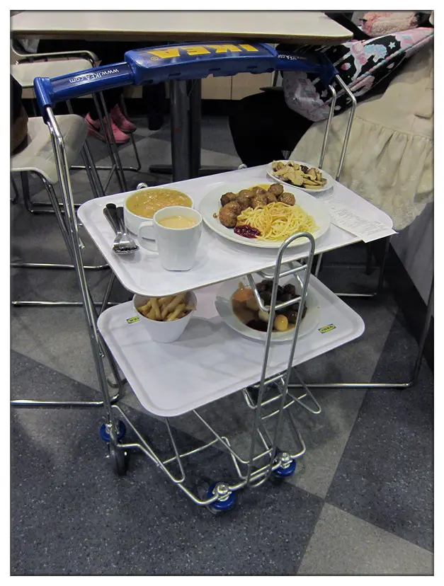 這餐車很方便呢