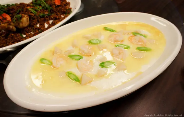 花雕蛋白蒸海中寶