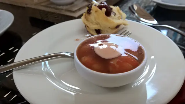 prawn/ avocado/ lobsterjelly