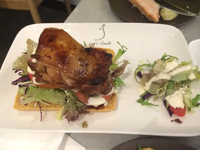 黑醋雞扒三文治