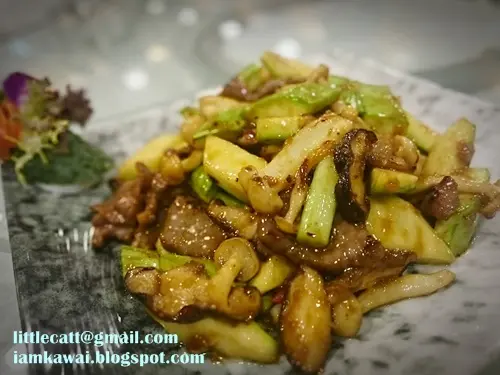 珍菌爆滑牛