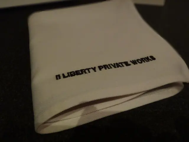 Liberty Private Works餐巾