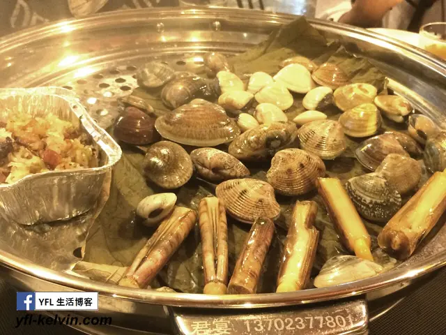 花甲、沙蜆和大蟶子