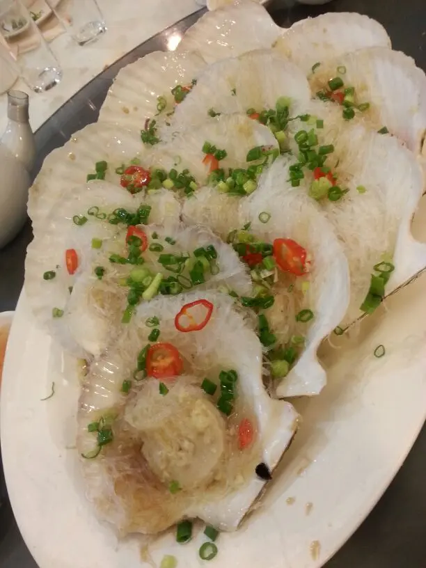 蒜蓉粉絲蒸扇貝