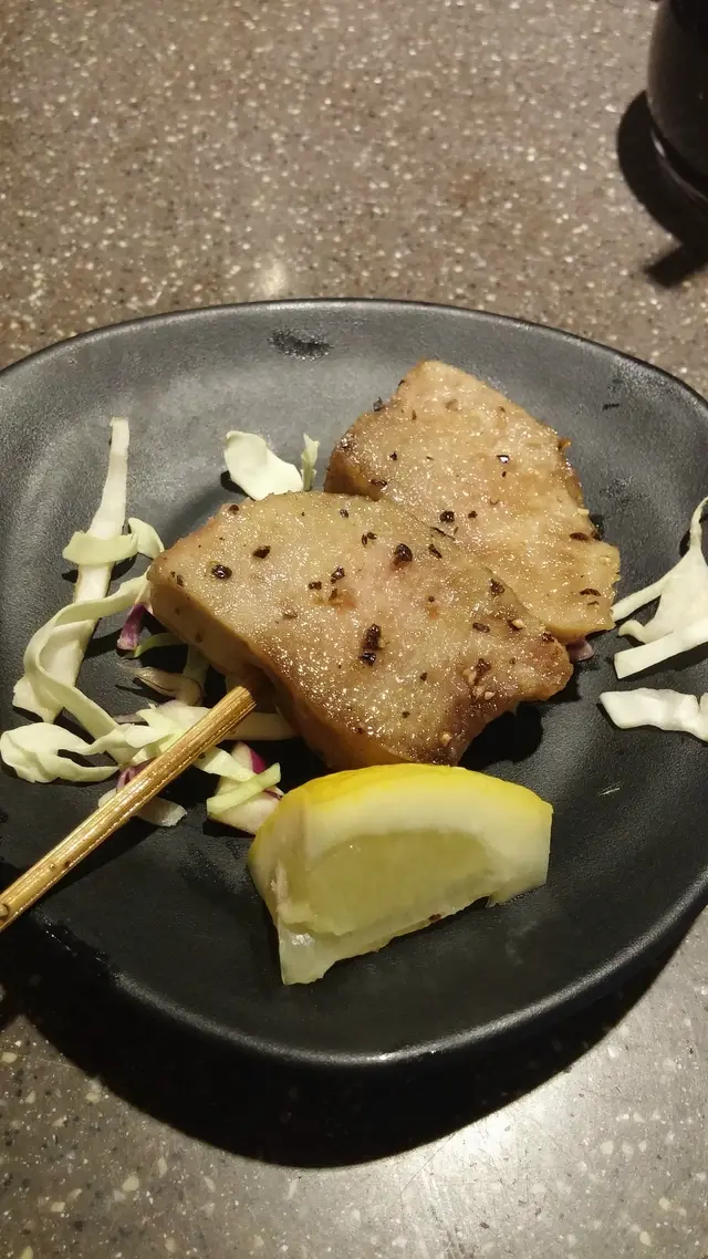 牛舌厚切之下仍是香稔帶彈性，不會老乾韌柴，肉味猶在