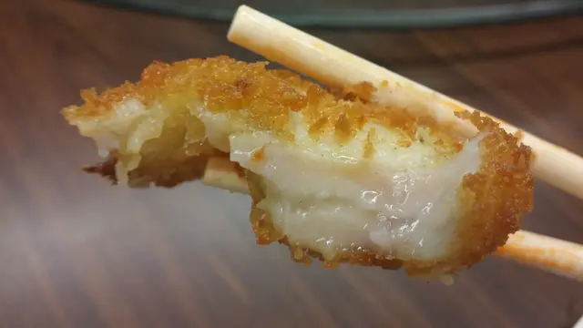 魚肉嫩滑鮮美，重點是當中微黏的膠質，教人回味