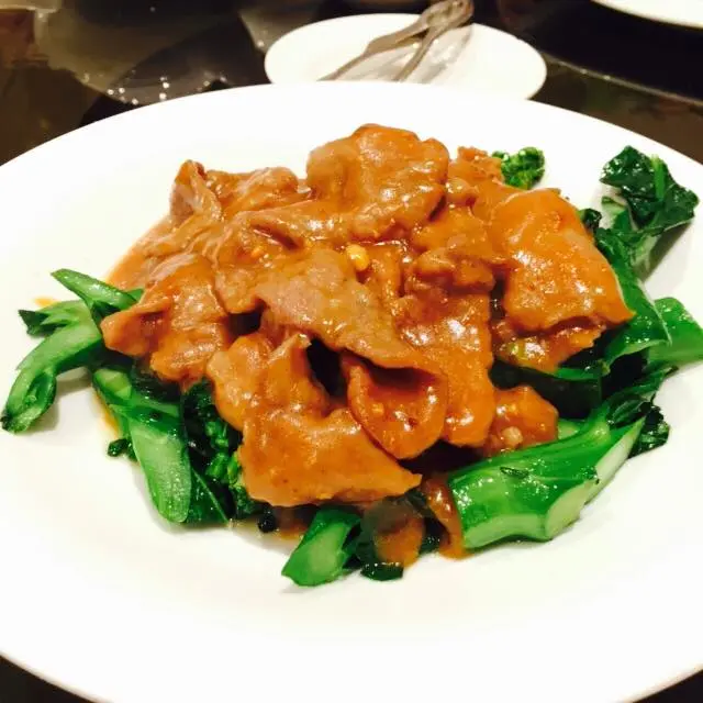 沙爹牛肉炒芥蘭