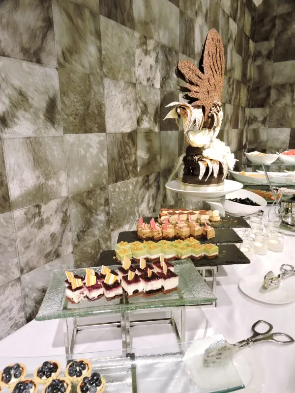 Dessert bar