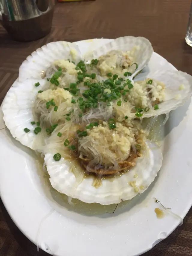 扇貝夠大隻,粉絲清清地