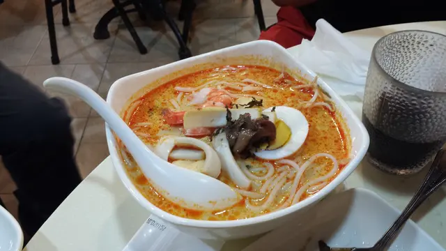 招牌新加坡喇沙