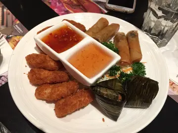 泰式小食拼盘