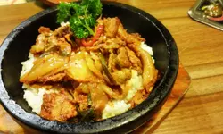泡菜豬肉石頭鍋飯