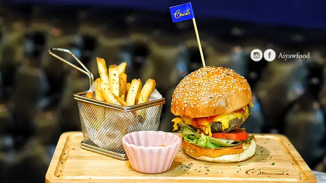 手工和牛漢堡配薯條