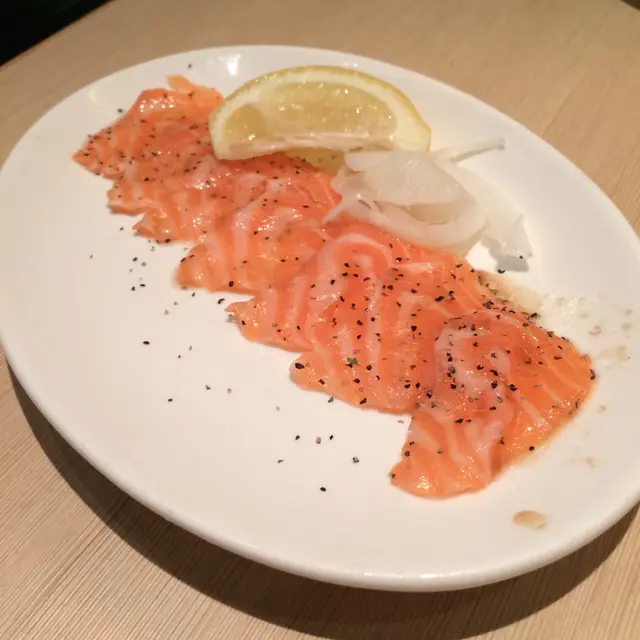 意大利風薄切鮭魚