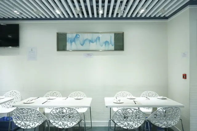 裝潢新派而高雅